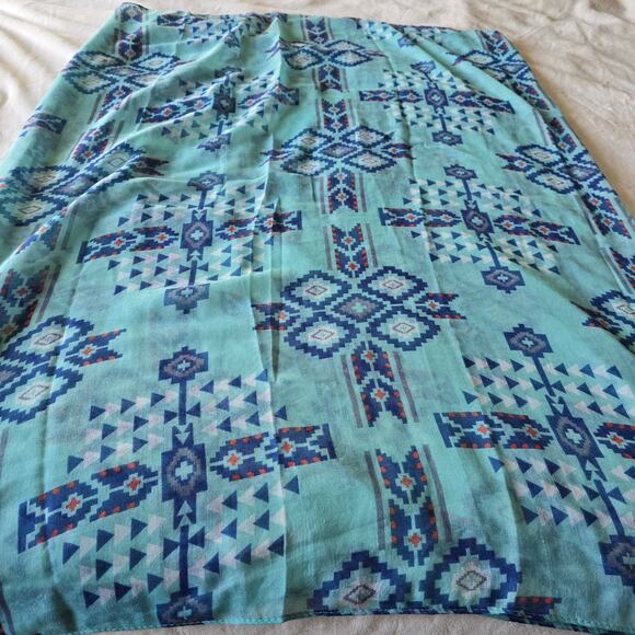Women's Aztec Tribal Print Infinity Scarf Blue Teal Lightweight Cozy Soft layer - Picture 2 of 5